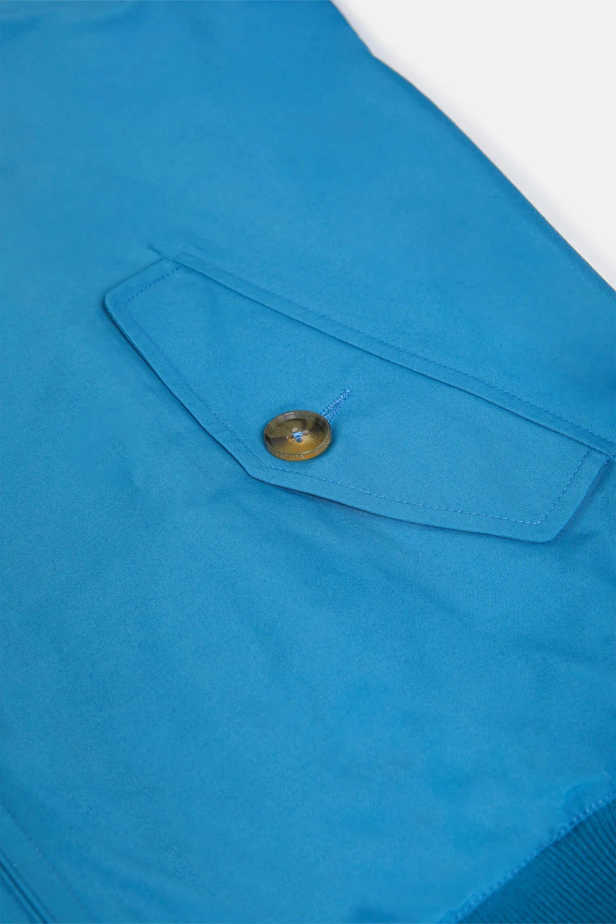 BARACUTA
G9 CORNISH BLUE - CINQUANTOTTO PESARO | Negozio di abbigliamento