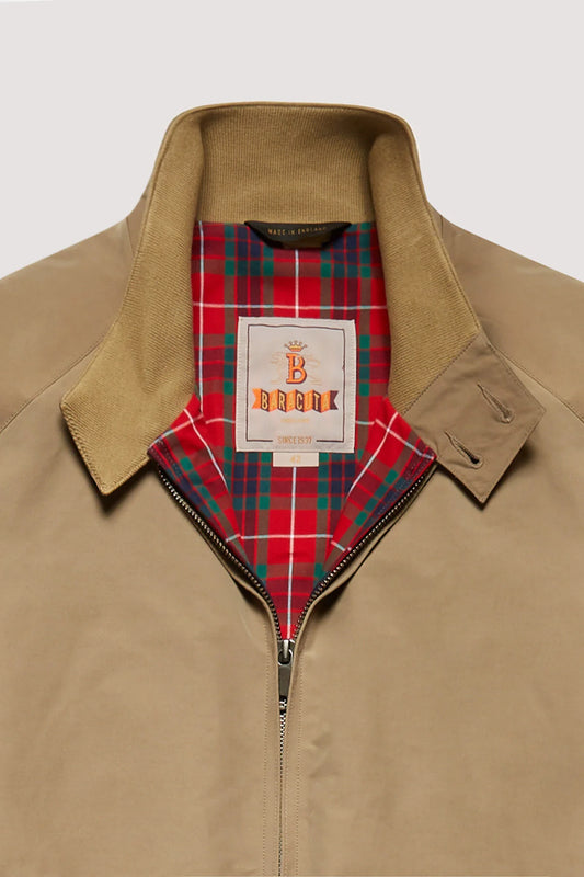 BARACUTA
G9 TAN - CINQUANTOTTO PESARO | Negozio di abbigliamento