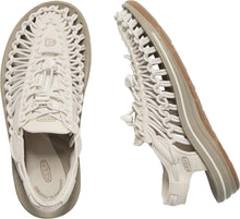 Carica l&#39;immagine nel visualizzatore di Gallery, KEEN UNEEK Sandali Donna White Cap/Cornstalk
