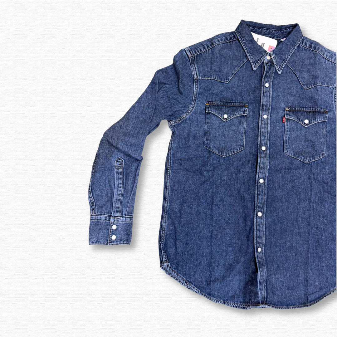 LEVIS 
WESTERN MEDIO - CINQUANTOTTO PESARO | Negozio di abbigliamento