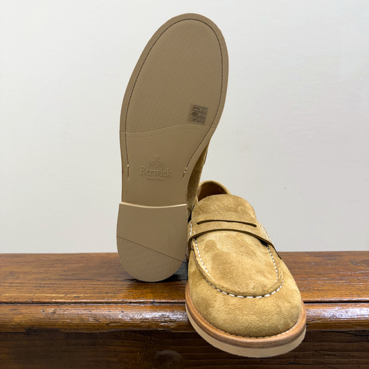 BERWICK 1707 MOCASSINO 5821 BEIGE - CINQUANTOTTO PESARO | Negozio di abbigliamento