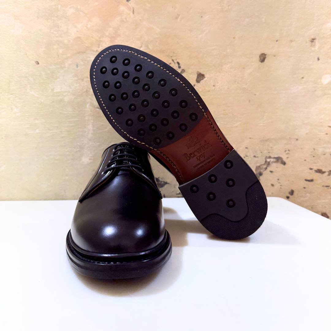 BERWICK 1707 SHOES 
DERBY PELLE