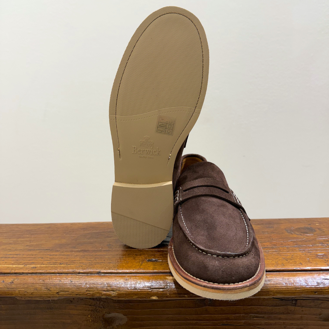 BERWICK 1707 MOCASSINO 5821 CHOCOLATE - CINQUANTOTTO PESARO | Negozio di abbigliamento