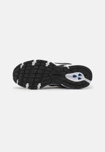 Carica l&#39;immagine nel visualizzatore di Gallery, NEW BALANCE 530 Black/Silver Metallic
