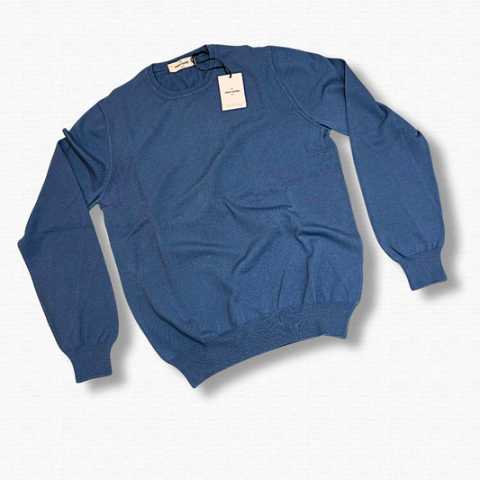 GRAN SASSO 
GIROCOLLO CIELO - CINQUANTOTTO PESARO | Negozio di abbigliamento