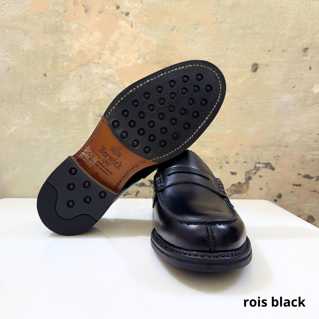 BERWICK 1707 SHOES 
MOCASSINO