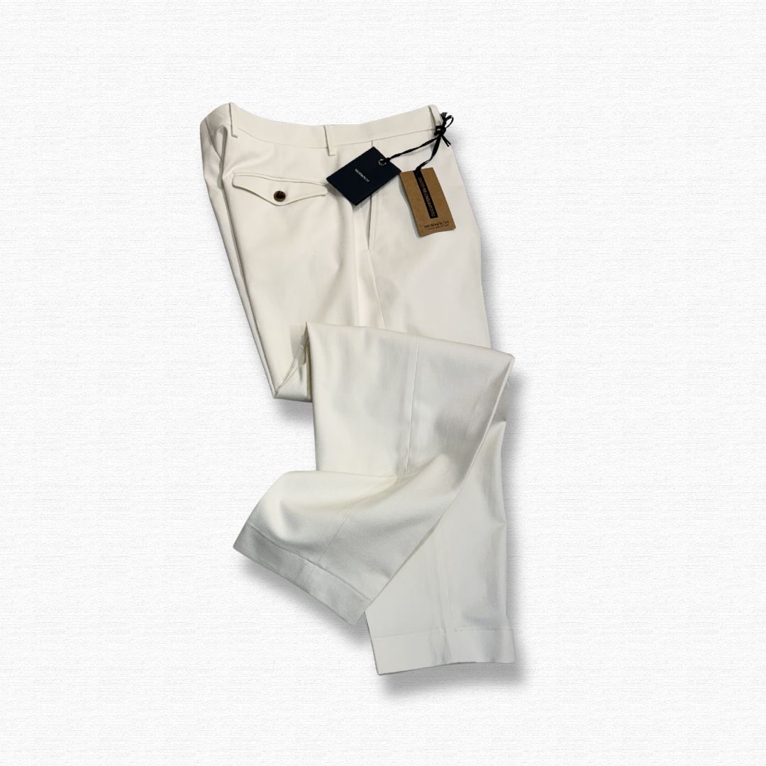 BERWICH 
CHIAIA FF BIANCO - CINQUANTOTTO PESARO | Negozio di abbigliamento