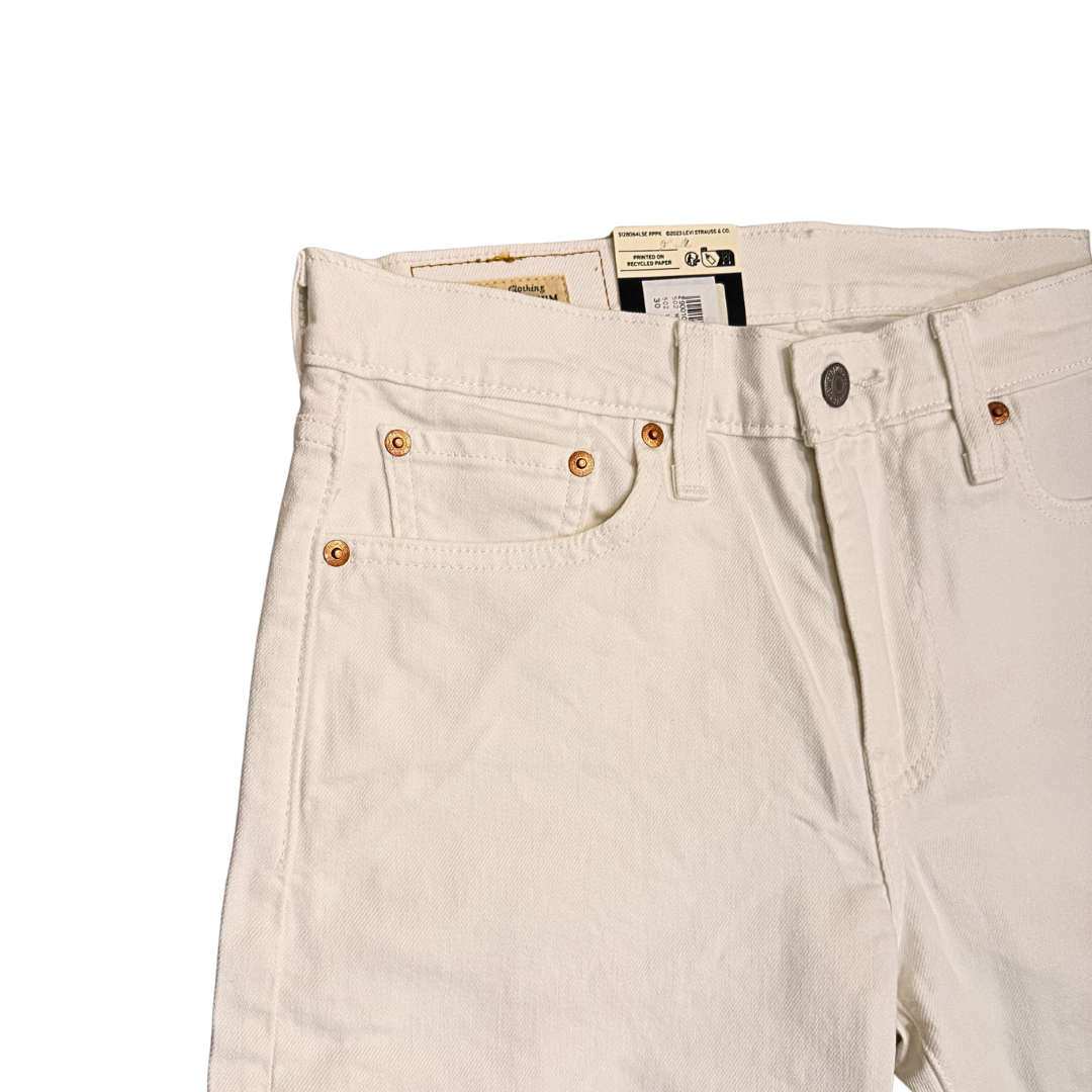 LEVIS 
502 WHITE - CINQUANTOTTO PESARO | Negozio di abbigliamento