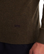 Carica l&#39;immagine nel visualizzatore di Gallery, BARBOUR ESSENTIAL PATCH CREW WILLOW GREEN
