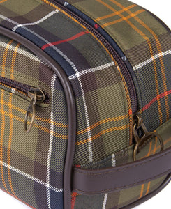 BARBOUR TARTAN WASHBAG