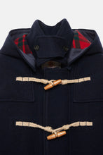 Carica l&#39;immagine nel visualizzatore di Gallery, BARACUTA DOUBLE SHORT DUFFLE NAVY
