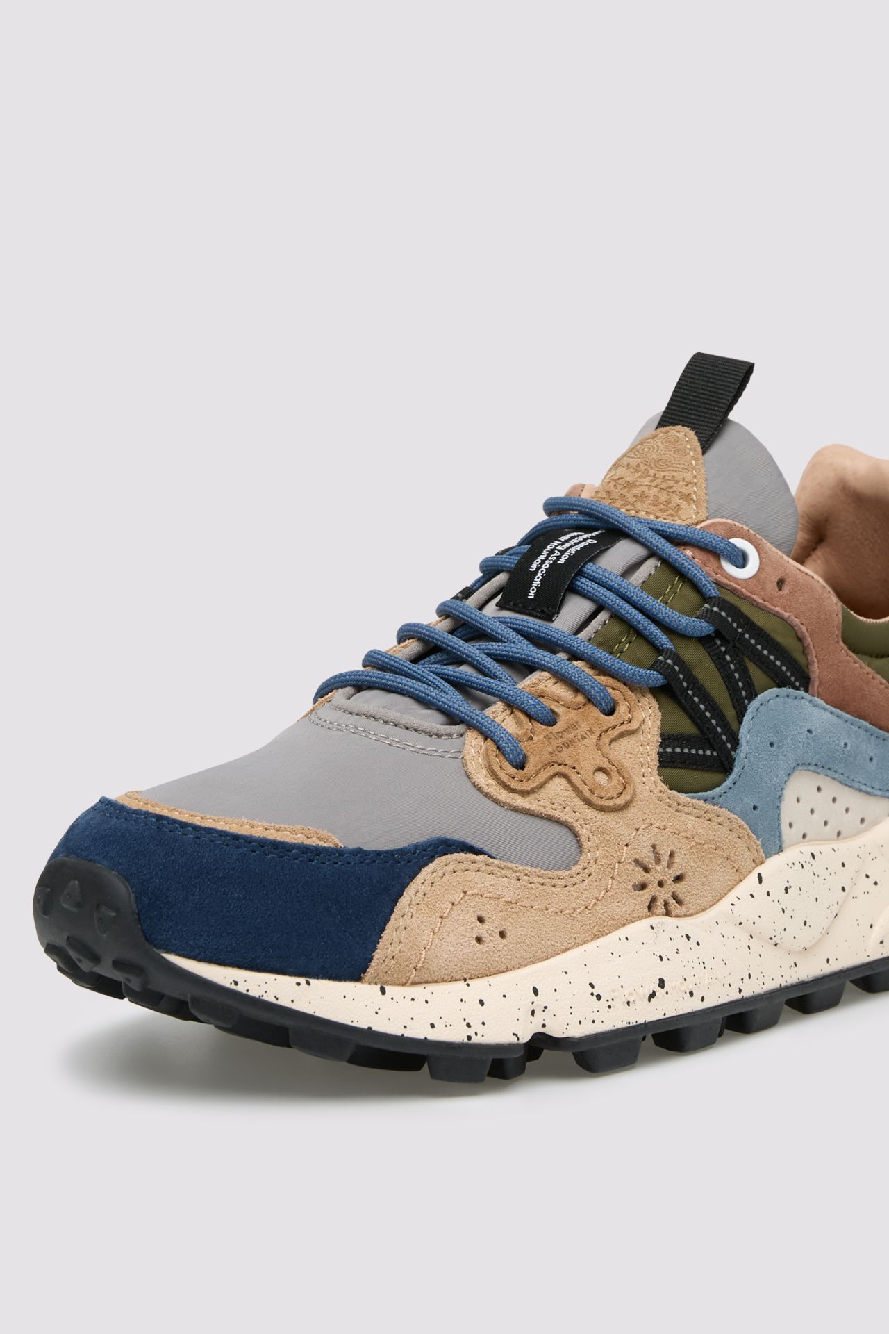 FLOWER MOUNTAIN YAMANO 3 GREY BLU