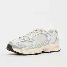 Carica l&#39;immagine nel visualizzatore di Gallery, NEW BALANCE 530 Silver Metallic/Beige
