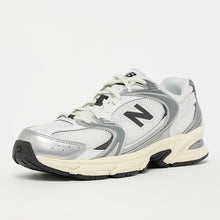 Carica l&#39;immagine nel visualizzatore di Gallery, NEW BALANCE 530 Silver Metallic/Black
